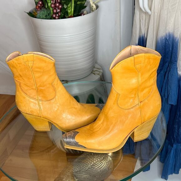 New Free People Brayden Western Boots - Picture 12 of 16